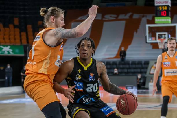 让它在搜索 让它在搜索