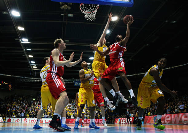 以及其对球 以及其对球