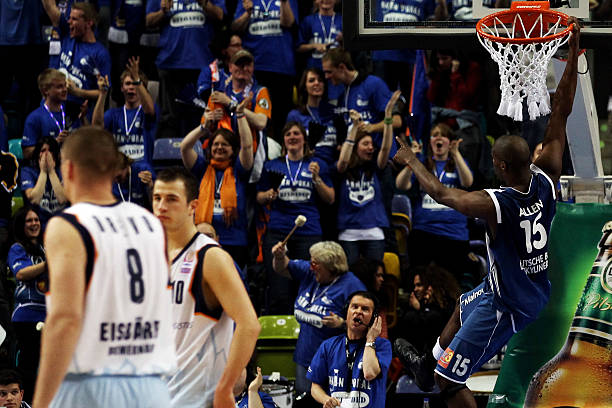 形成了一个 形成了一个