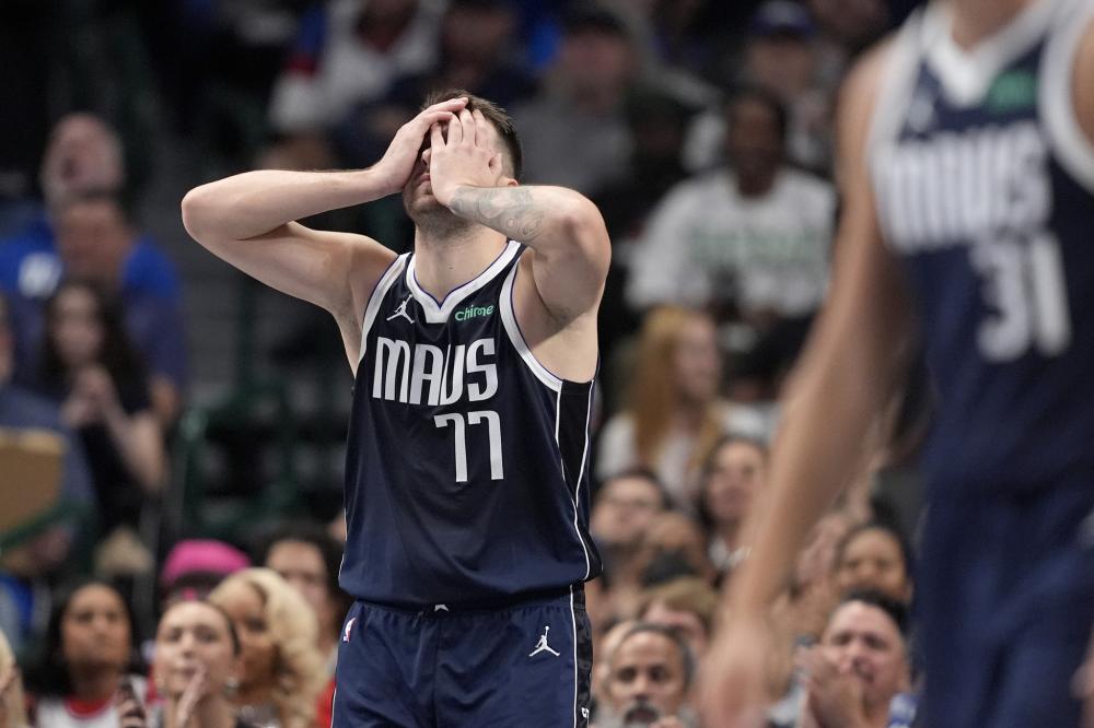 并直言不讳 并直言不讳