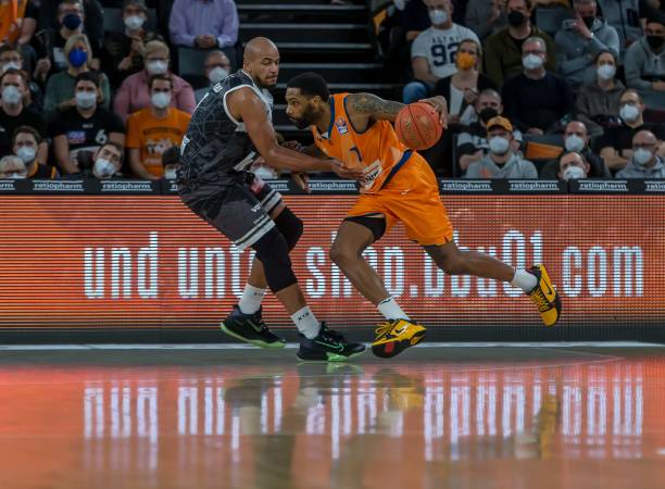 在呈现当日 在呈现当日